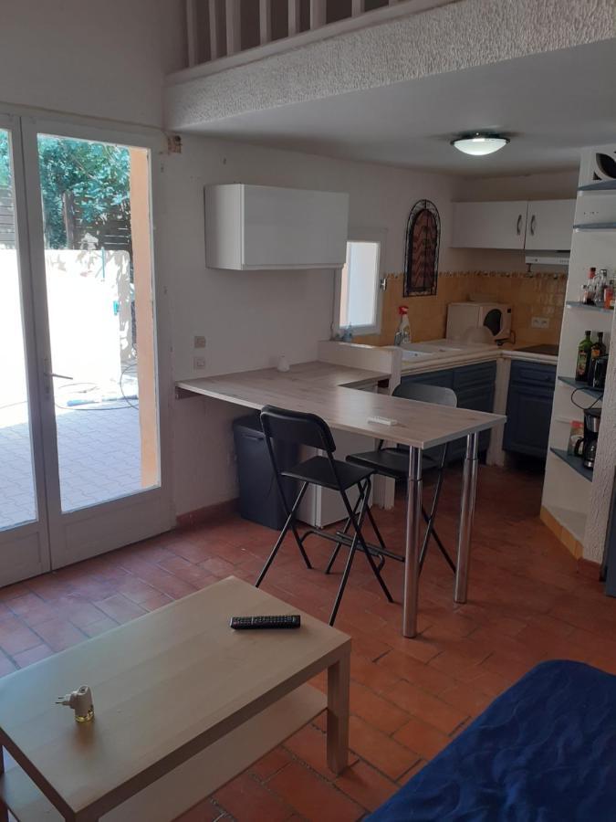 Appartement T1 Hyères Zewnętrze zdjęcie